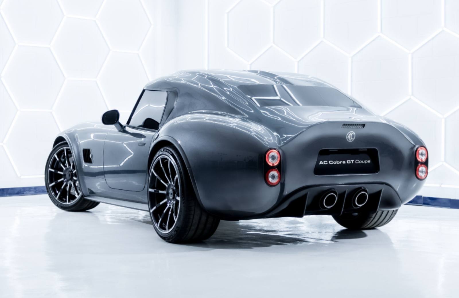AC Cobra GT Coupé